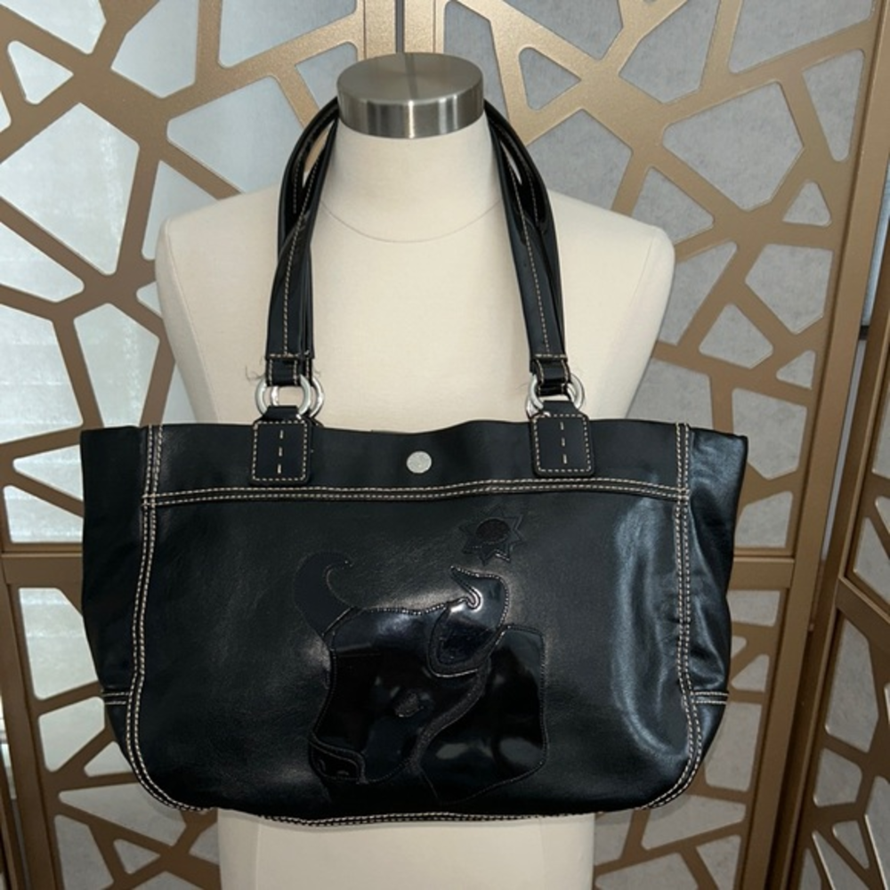 Liz Claiborne Shoulder Bag‎